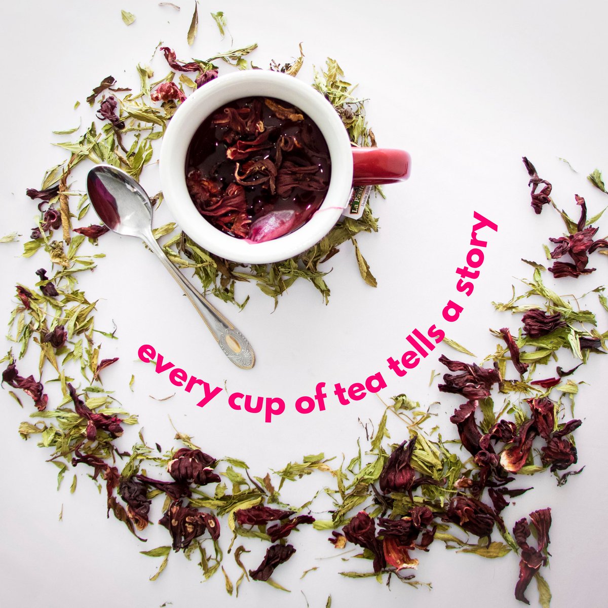 El té es una experiencia sensorial completa. 🤤 Disfruta de su aroma agradable, sabor delicioso y sensación reconfortante mientras te relajas y disfrutas de un momento para ti. 🩷🍵🙌🏻