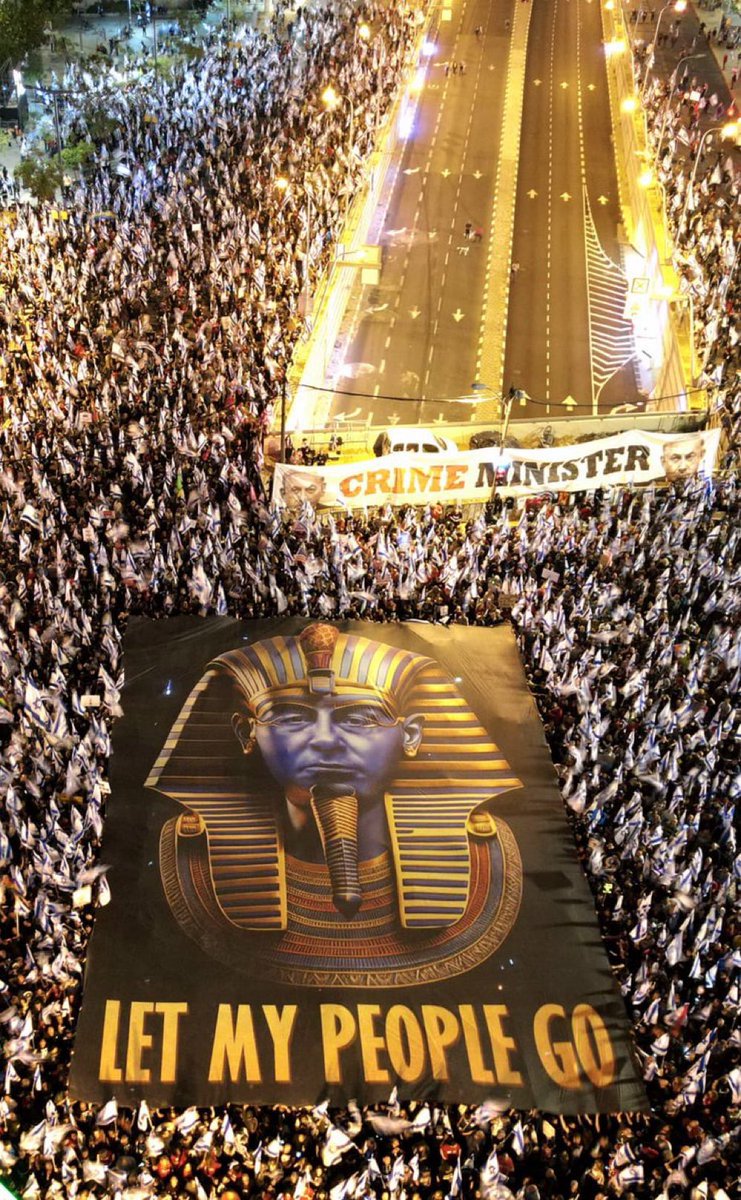 Better picture from Tel Aviv: LET MY PEOPLE GO