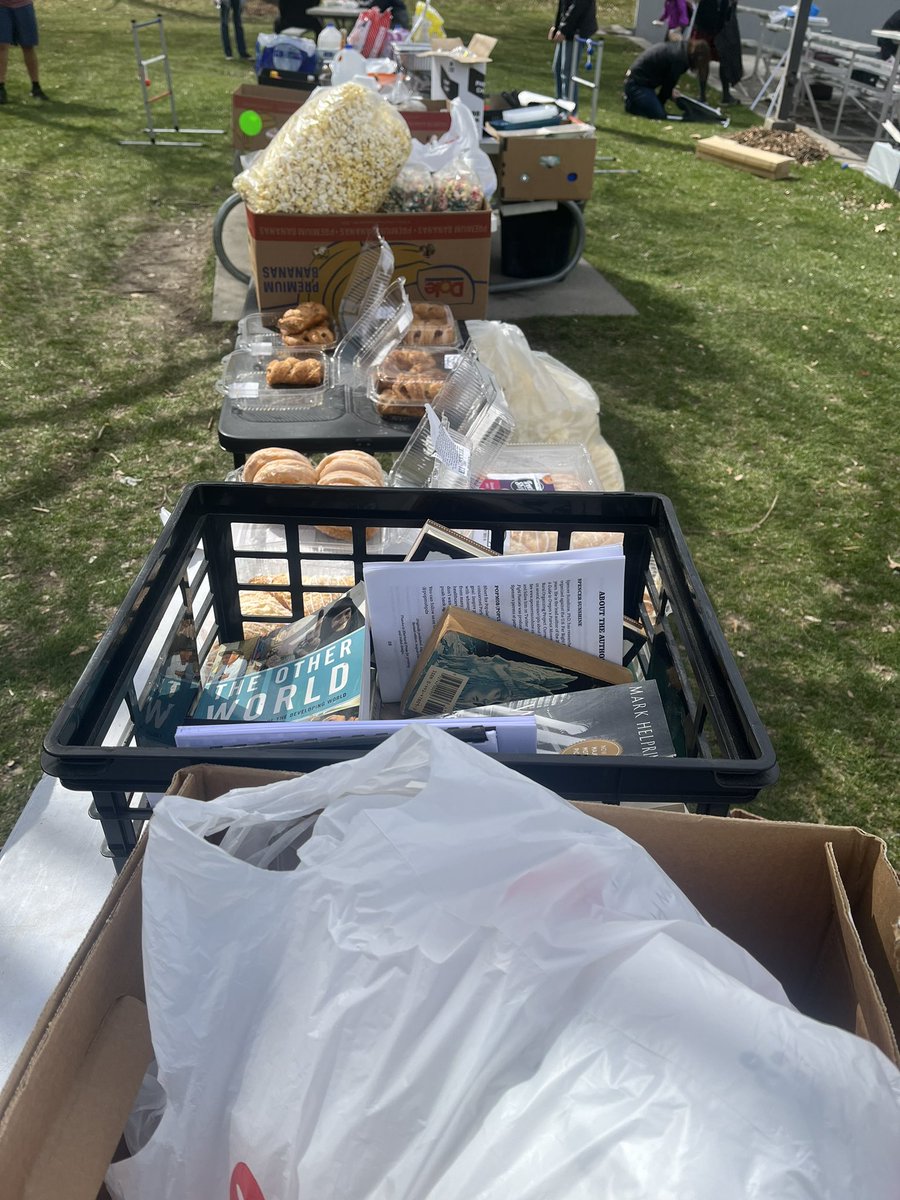 Biggest Little Food Not Bombs tweet media