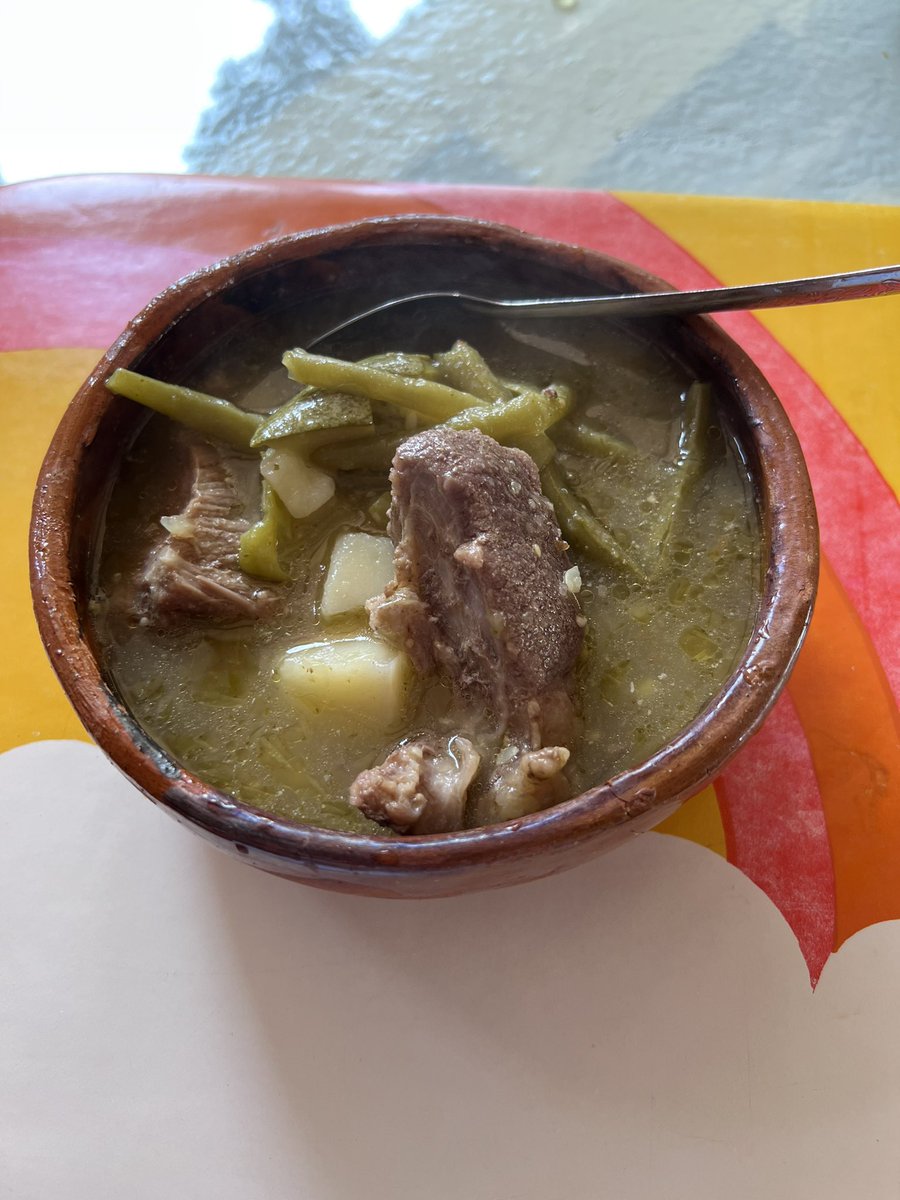 MatamorosGuridi's tweet photo. Un #caldodeolla o un #clemole by #GregoriaCordero para la resaca #Andayvete
#acabaramos https://t.co/aMqVFz0Ehn