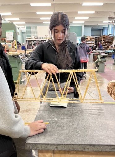 Final North West Lower Mainland ⁦<a href="/SkillsBC/">Skills Canada BC</a>⁩ competitions complete! Junior teams will compete in Wind Turbine and Spaghetti Bridge at Tradex in Abbotsford April 19th. ⁦<a href="/VSB39/">Vancouver School Board</a>⁩. Hope to see you there!