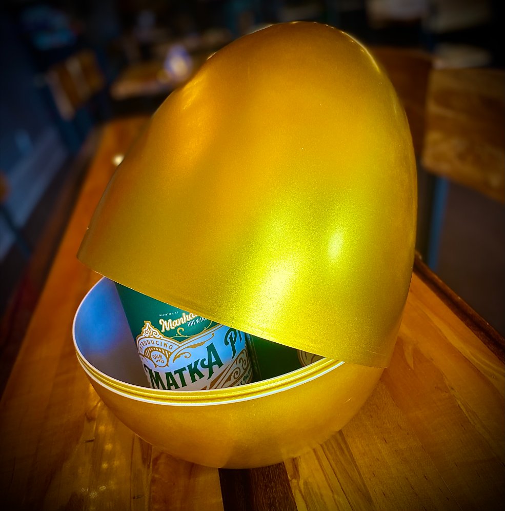 manhattanbrew's tweet photo. Brewery Bunnies leave the best Easter eggs...
It's an absolutely PERFECT weekend, make sure and celebrate with some MBC beers, good vibes and even better friends. We open at noon, see you lovely people soon!
#mhkbeer #manhattanks #mhklove #kansasbeer #manhattanbrewing https://t.co/8jhHvBG4Q5