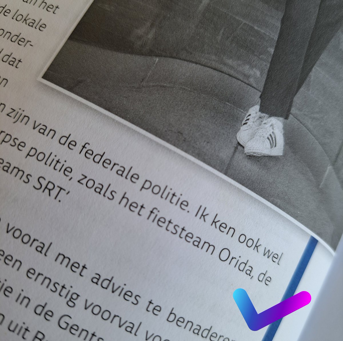 Eindelijk tijd en #quantumveilig <a href="/DeFlik/">Steven De Smet 💬</a> gelezen. Mooie verzameling inspirerende meningen en creativiteit van straffe influencers 😊 als <a href="/IneWymersch/">Ine Van Wymersch</a> en <a href="/BertBrugghemans/">BB</a>. Vanuit onze positie blijven we werken aan "the future of policing on 2 wheels". <a href="/bachrouriamir/">Amir Bachrouri</a> samen eens 🚲?