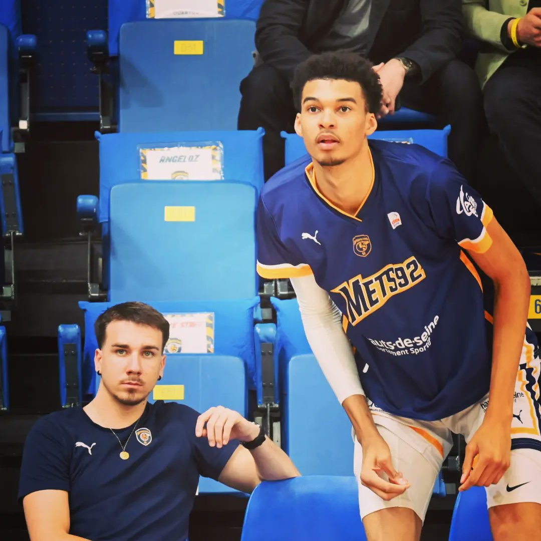Dylan 🐦‍🔥🇲🇺 tweet media