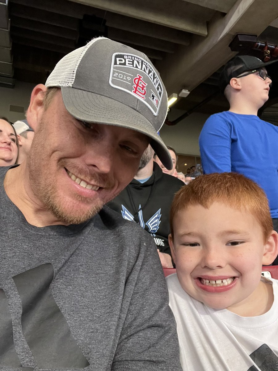 Jason25255's tweet photo. #BattlehawksGameDay https://t.co/6hQ7iKvzlQ
