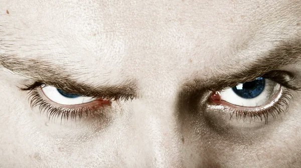 LizbatChapman's tweet photo. Too many people are angry and cruel.
Swing In A Tree: "Righteous Anger" https://t.co/jGu8OdhoK3 
#anger #AprilPoetryMonth #cruel #demean #destroy #divide #fallacies #flawed #loneliness #manipulations #poem #poetry #provoked #rationalization #vindictiveness #wound https://t.co/LAE1gdYbh0