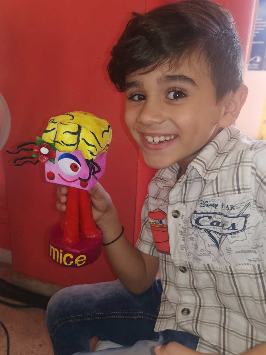 CKikirito's tweet photo. Kikirito se alzó nuevamente en la MICE Cuba con el Premio en categoría primaria con el corto "Sueño" dirigido por Verónica Gámez, Felicidades a todos los kikiriqueños y kikiriqueñas
Gracias a todos los niños y niñas que votaron por él, GRACIAS MICE https://t.co/zKkaHmJ78z
