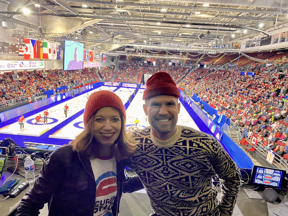 cbccolleenjones's tweet image. Birds eye view-directly behind Canada-Sweden sheet C
#cbccurl
