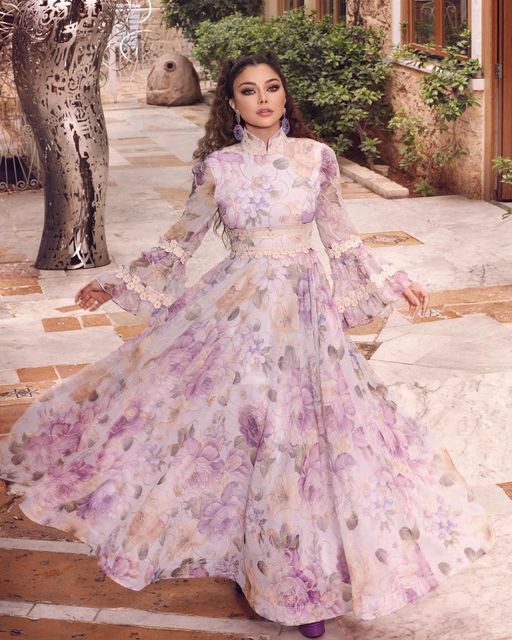 balowehbe's tweet photo. @HaifaWehbe أميرة  الجمال من عالم الخيال والاساطير  من كتاب الف ليلة وليلة والسندباد ونجوم تطير ❤️ https://t.co/jE9oLO3Wxc