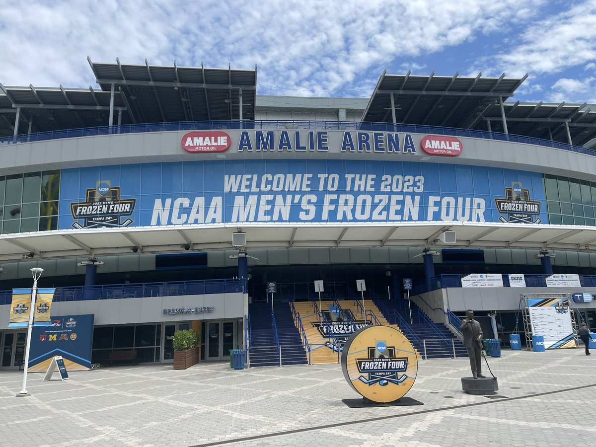 Took a little day trip to Tampa to watch @QU_MIH bring home a national championship 😼