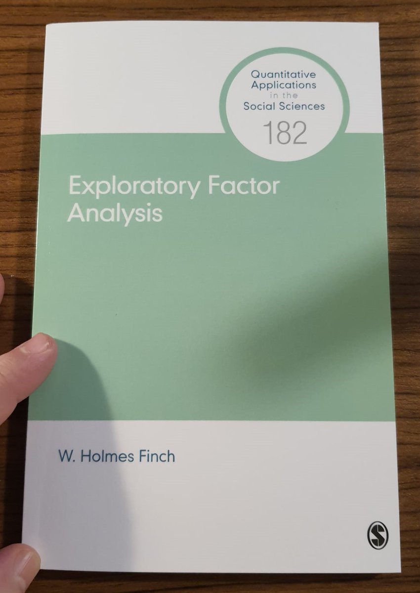 1⃣Amazon.co.uk'den beş altı ay önce birkaç kitap sipariş etmiştim. Diğerleri geldi, bu kitap gelmedi. Öyle olunca para iadesi aldım. Kitabı da bu sefer Amazon.de'den aldım, hemen geldi.
İki ay sonra ilk siparişteki kitap da ulaştı. Elimde iki nüsha oldu.