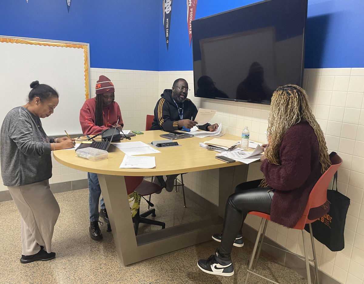 Itsmorethanmath's tweet image. Today was a success! I am humbled to serve such COMMITTED staff and students.

PARCC &amp;amp; Pancakes session #5 was filled with PARCC-aligned instruction, kid talks, and data. We operated with data in mind and lifted possible solutions to barriers.

I love what I do!

#itsmorethanmath