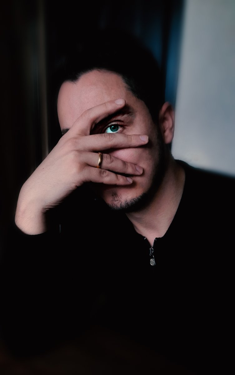 Mumlauri_B's tweet image. 