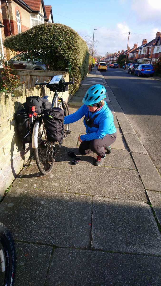 LauraNisbet's tweet photo. Started the day with a puncture ๐ฌ, then off on adventures, great coffee stops, chips, cake, ice reams before reaching my Parents, time to plan tomorrow's route ๐ดโโ๏ธ๐ดโโ๏ธ #pedalling #adventures #womenonwheels https://t.co/SqlEfB874Y