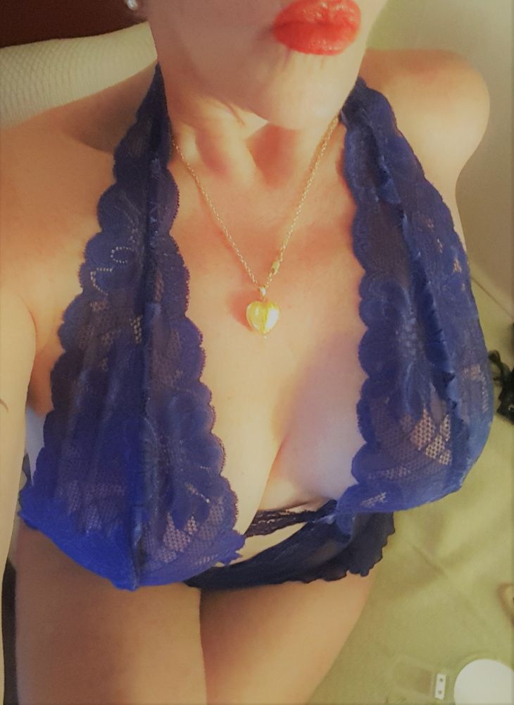 Du sehnst dich danach von <a href="/MistressSilke/">German Dominatrix</a> gedemütigt, erniedrigt, ausgelacht, mal gründlich untersucht zu werden? 

Oder einfach nur nach einem geil versauten Gespräch? 

Bei ihr bekommst du genau das, was du verdienst!

👉pornline.net/profil/herrins…