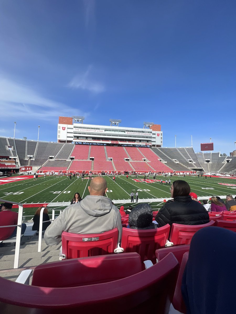 Big thanks to @evanjohnsonUU and @RSNBUtes for having me out to watch a spring ball practice in Salt Lake City, Utah!! Loved the energy!! Go Utes! @Utah_Football @CSM_Football @Ogthetruth @coachTcsm @hardee9596 @CoachBooth_CSM @coach_schrider  #ogisdbu #csmisdbu