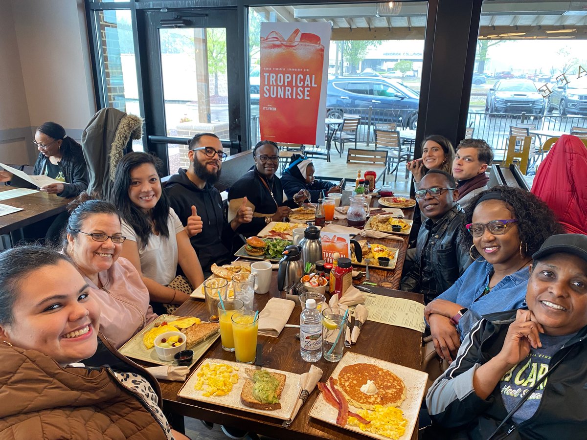 It was nice to have brunch today with other Teacher Ambassadors from 🇧🇸🇨🇱 🇨🇴 🇩🇴 Jamaica y Kenya. #ConnectionsCoordinator 
@ParticipateLrng
 #UnitingOurWorld