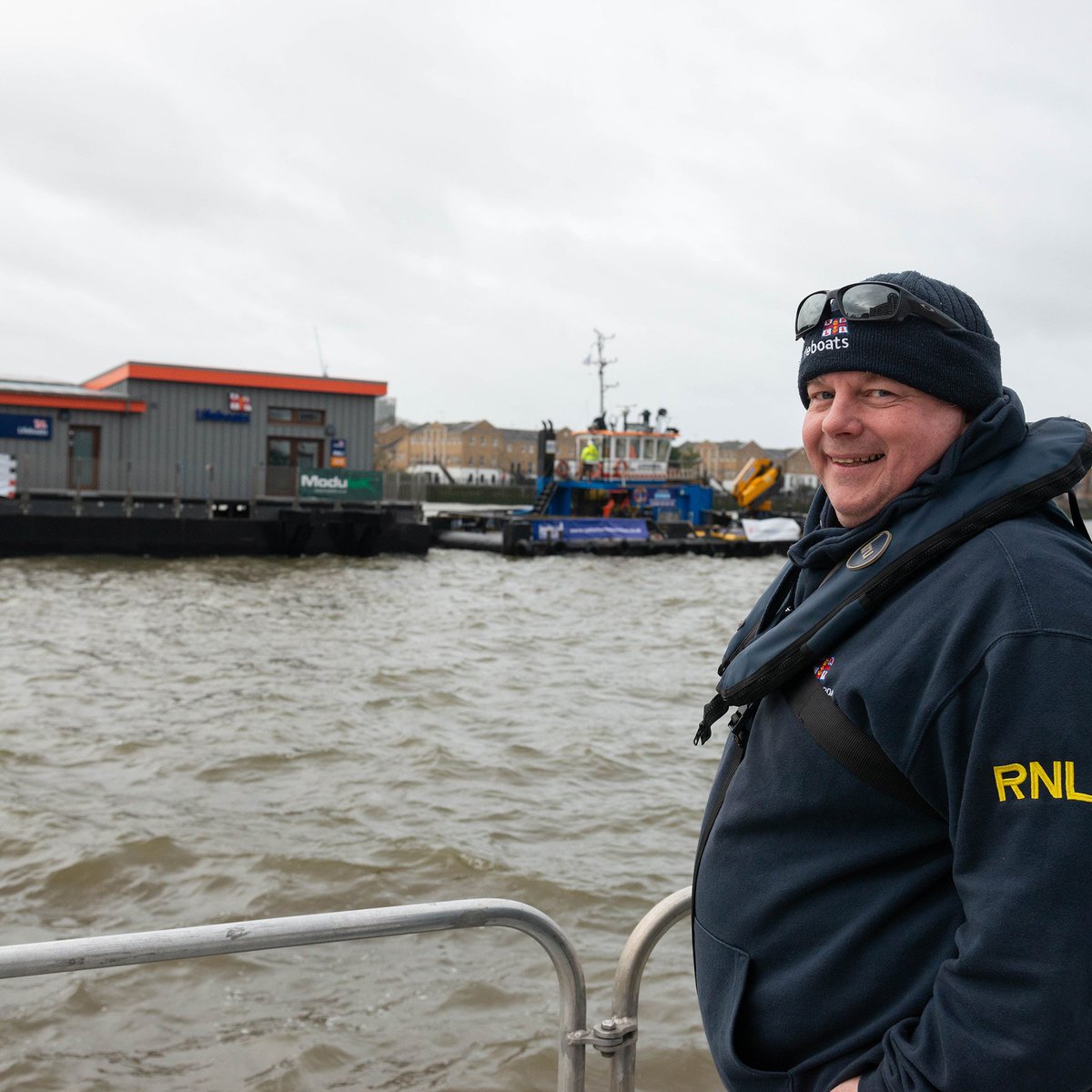 Port of London Authority tweet media