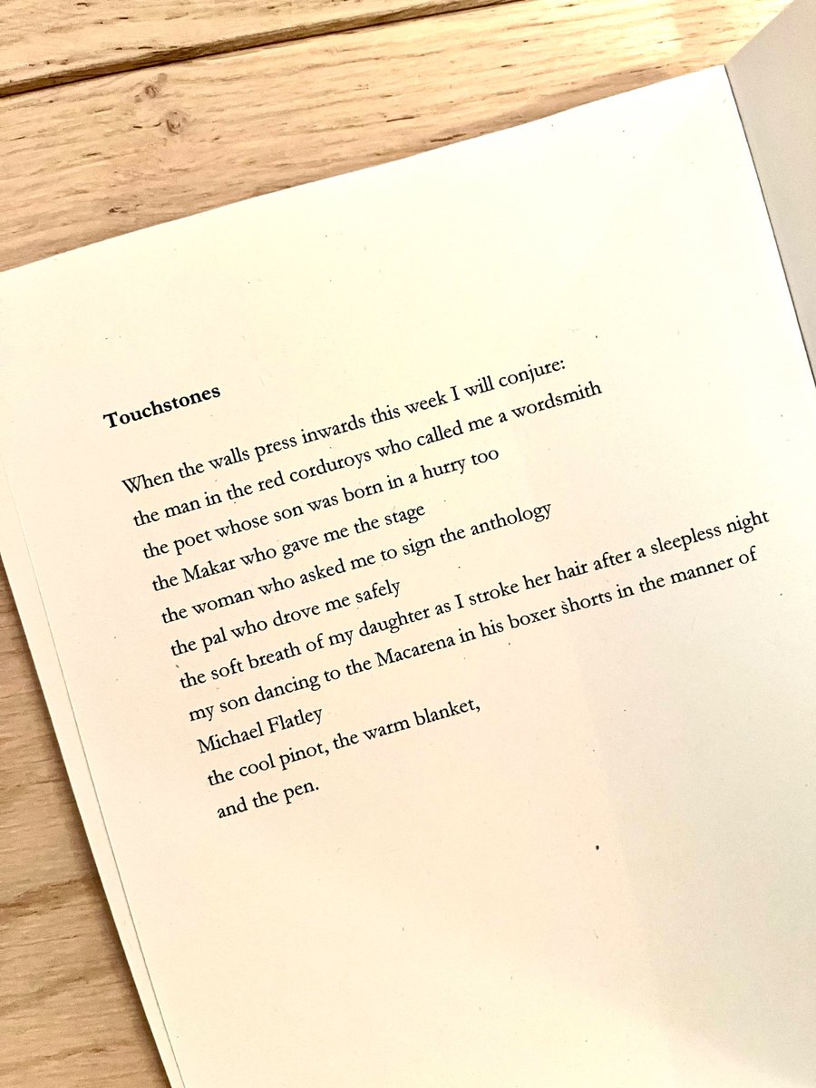 houchin_liz's tweet image. I discovered a rake of new poets during my residency at the Scottish Poetry Library… including Something Small from @JulieMcNeill1 — her poem called ‘Sweet Pea’ will break your heart (in the best way).

@drunkmusepoetry @ByLeavesWeLive @poetryireland @artscouncil_ie #FarAfield