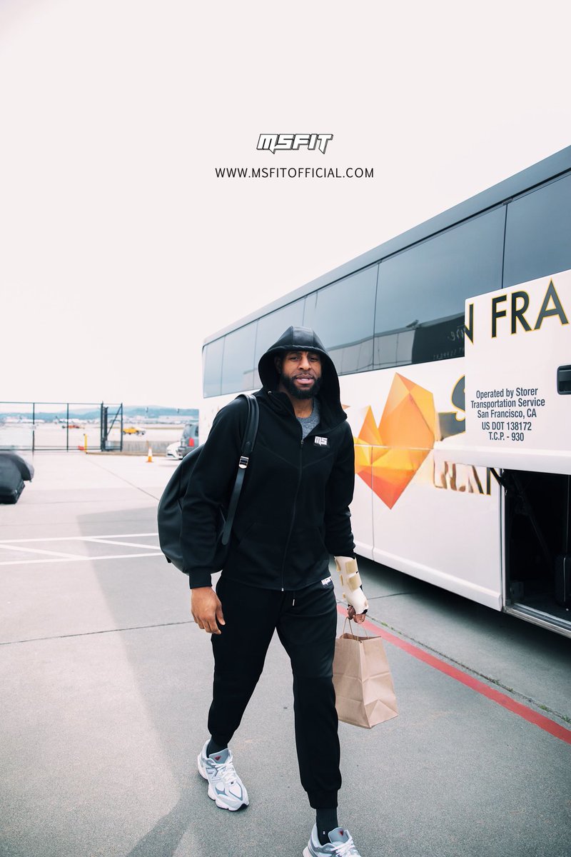 msfit_official's tweet photo. #MSFIT
On the road again! @Andre wears the MSFIT Tech Suit in Black

https://t.co/ySfjIEDzdk https://t.co/EZbVv0xPPW