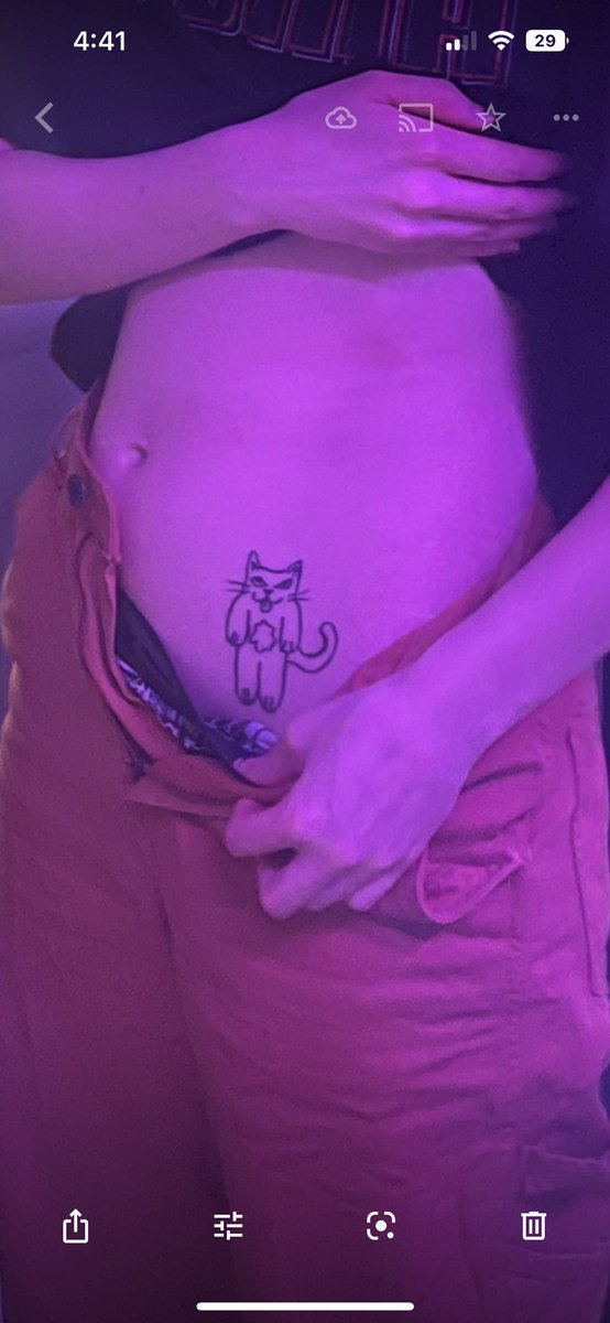 If you’re coming here from my tiktok here’s a pic of my flashing my puss #hot #queer #queerhottie