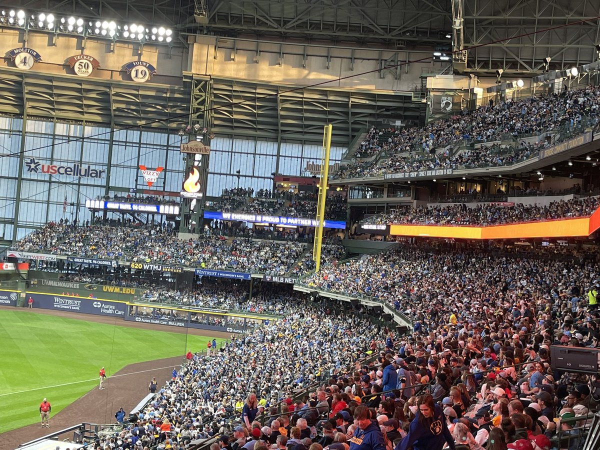 hunterbonair's tweet photo. Tonight was officially a sellout at AmFam Field. 43,077.

Biggest crowd I’ve seen inside this place in a good minute. https://t.co/vCmsh7lrgc
