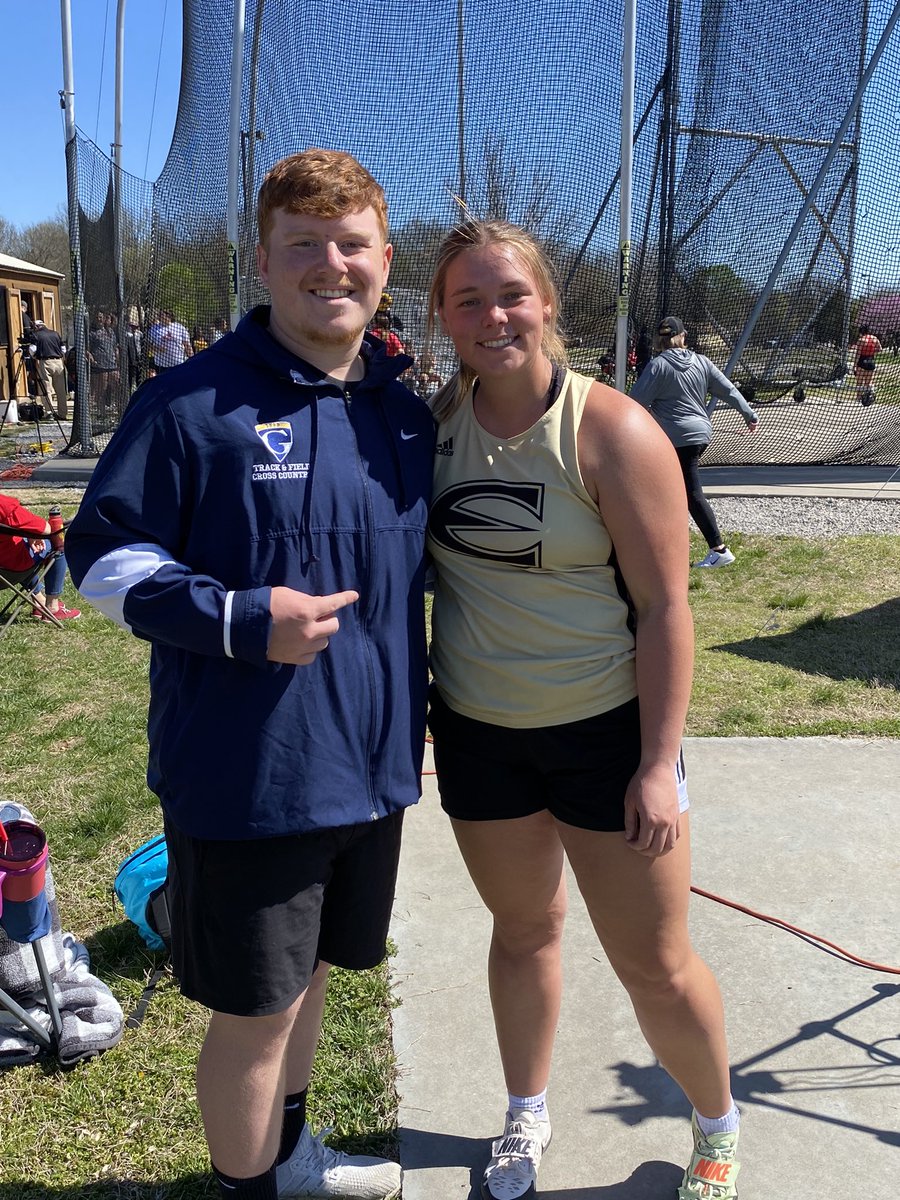 ChrisKirk__OC's tweet photo. What a beautiful day today for a track meet at Pitt State. Loved getting to watch Tay and her cousin Tanner compete in their events. Good stuff! https://t.co/7qQxURfK5W