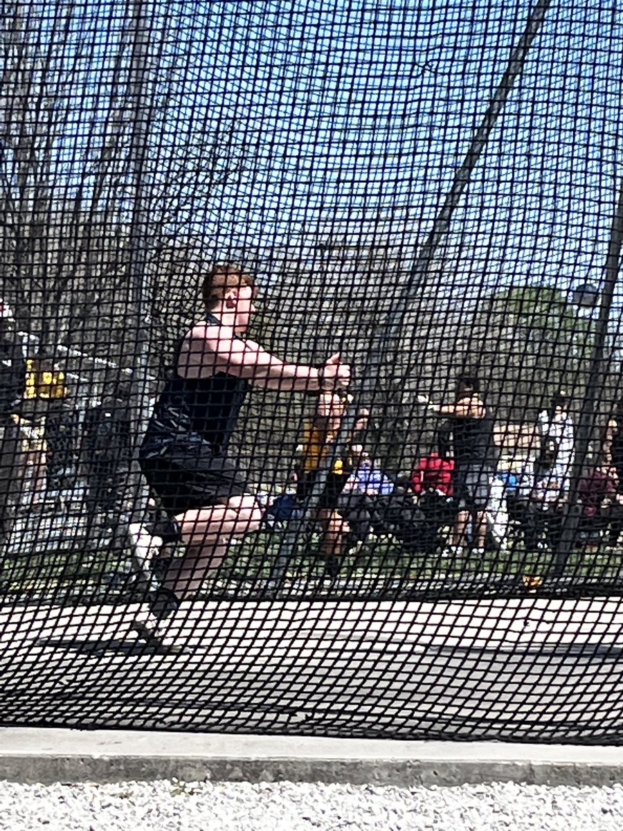 ChrisKirk__OC's tweet photo. What a beautiful day today for a track meet at Pitt State. Loved getting to watch Tay and her cousin Tanner compete in their events. Good stuff! https://t.co/7qQxURfK5W