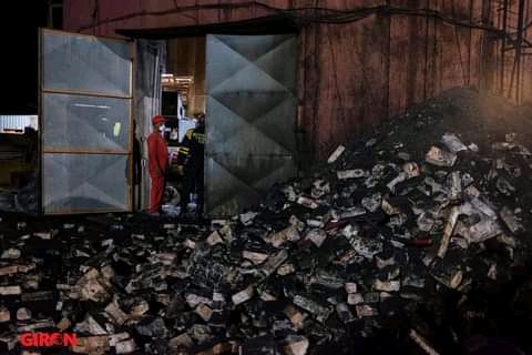 EL cadáver de Lázaro Montero Pita, de 57 años de edad, natural de La Habana, fue encontrado tras 30 horas de intensa búsqueda en la parte inferior de la chimenea de la termoeléctrica Guiteras. Ahora corresponde a los especialistas de medicina legal confirmar su identificación.