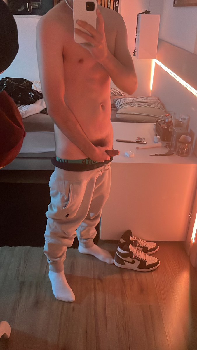 Boy_Sock_Lover tweet media