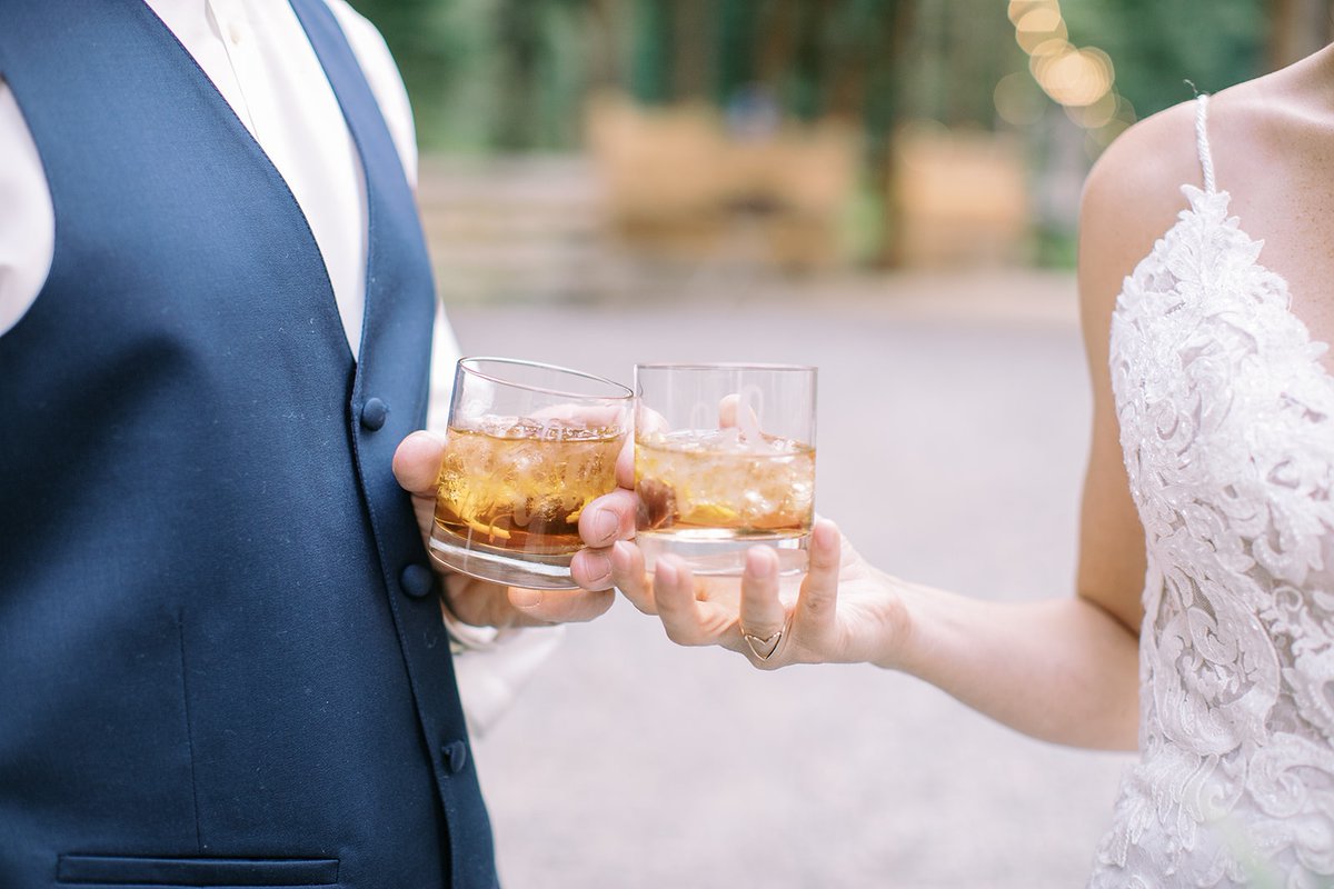 Nothing like some liquid sunshine to warm up your special day!

blackstoneriversranch.com
📸 Sarah Porter Photography