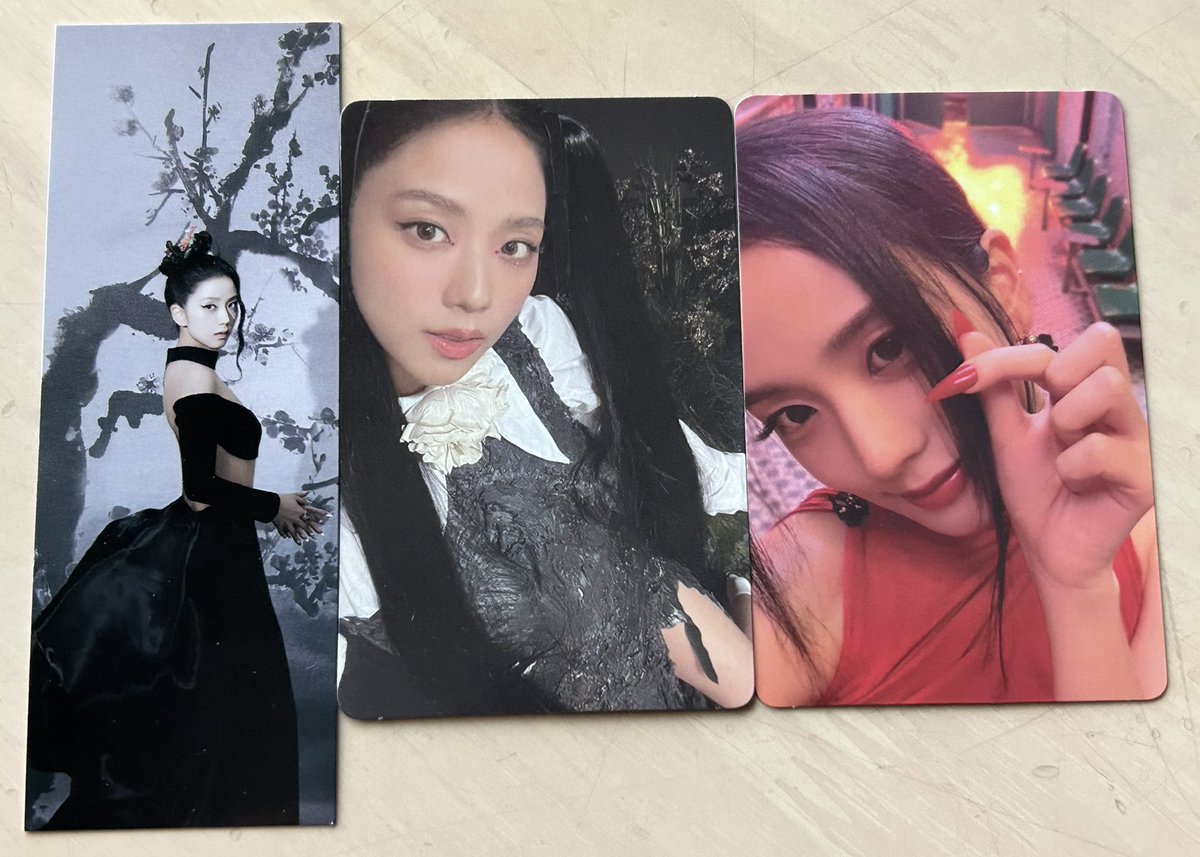 sekine1991317's tweet photo. 💃JISOO FIRST SINGLE ALBUM
💐 [ME] Black Ver.⚫️#Blackversion
💓待ち望んだよ！My Idol ジス
🇰🇷韓国女性ソロアーティストとして､史上初の初動ミリオンセラーを記録した､K-POPの新しい歴史💫
#BLACKPINK #JISOO #JISOO_ME #지수
#블랙핑크 #FIRSTSINGLEALBUM #ME
#꽃 #FLOWER #AllEyesOnMe #ジス https://t.co/SrgYX4DRzC