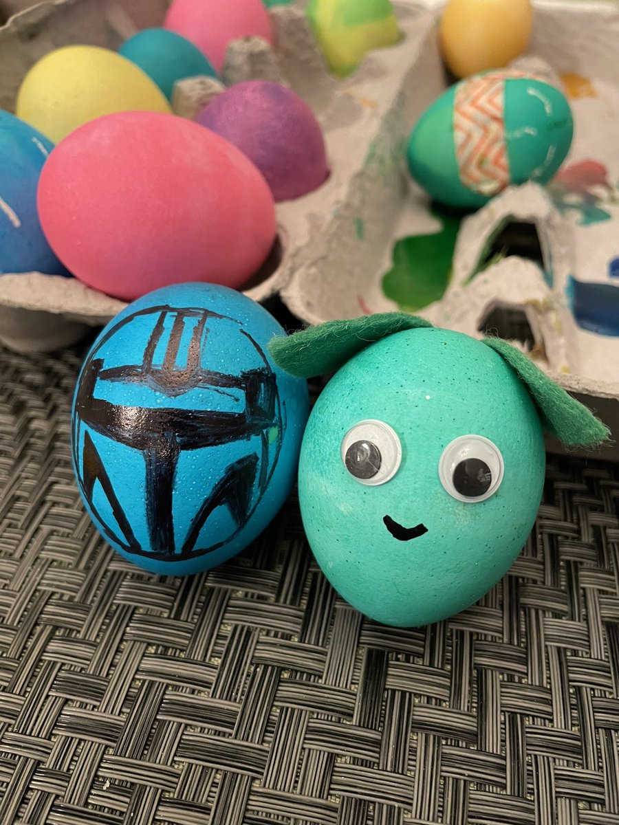 NicholsMaura's tweet photo. This is the way. #TheMandalorian https://t.co/98l8aSbgpL