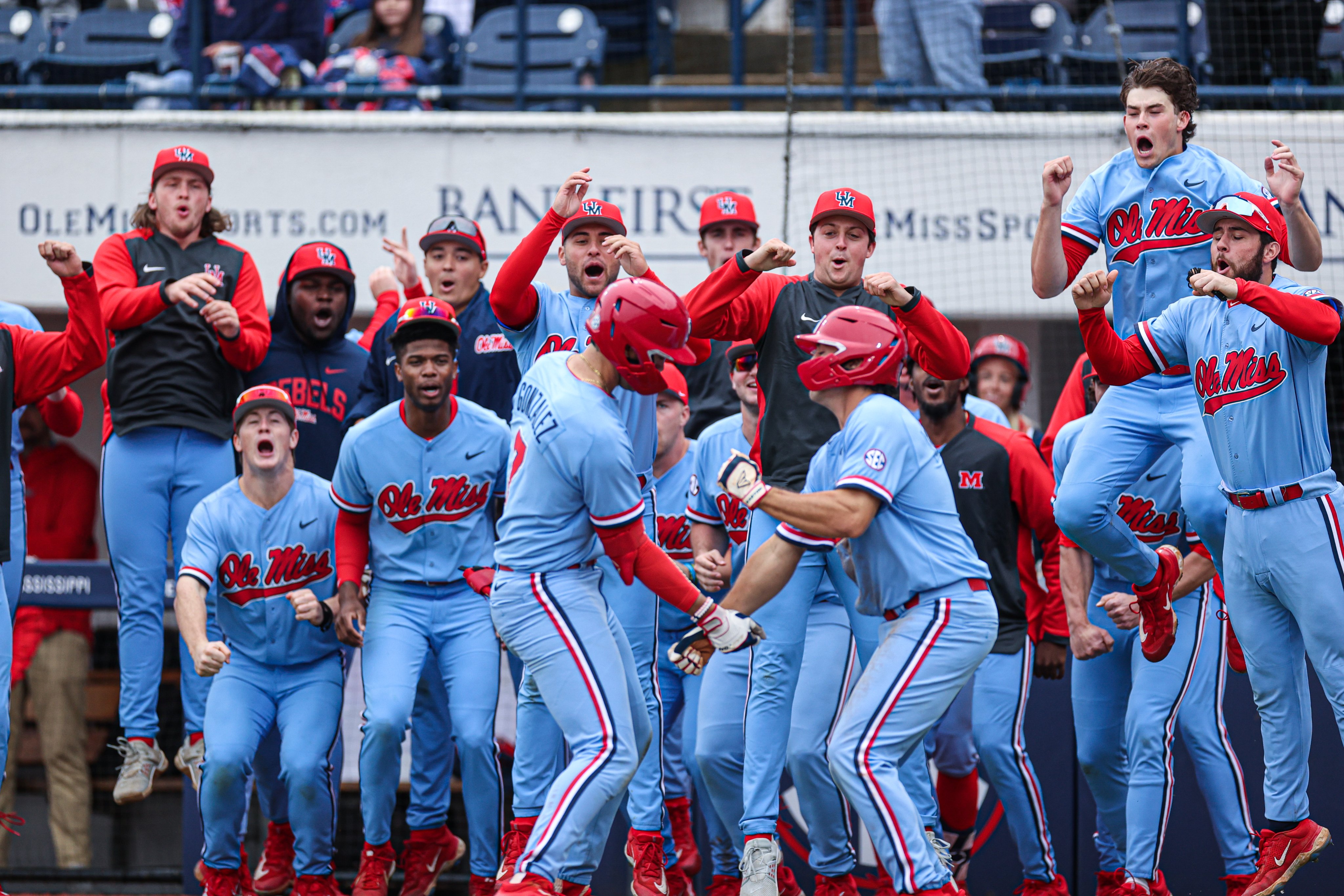 OleMissPix (OleMissPix) / Twitter