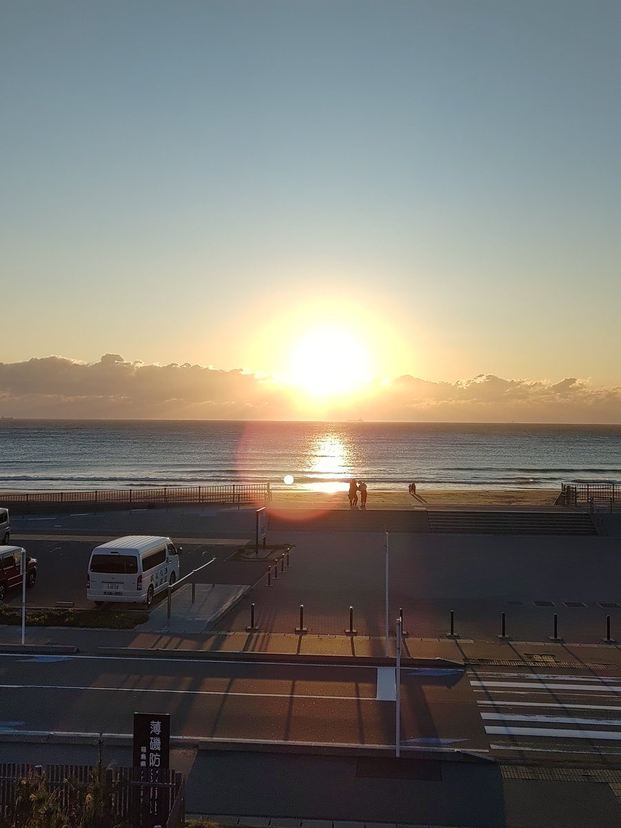 yoh2_AK_4040's tweet photo. さむぅい🥶
でも、すげぇ良い🌅
#こいと本丸 https://t.co/eKVBYANFZu
