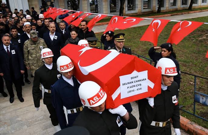 Gkbralty's tweet photo. Herşey Vatan İçin Diyen yiğitlere KADRO helaldir
@RTErdogan 
@dbdevletbahceli 
@BY 
@dijital 

#UzmanÇavuş https://t.co/MOtynLMxzW