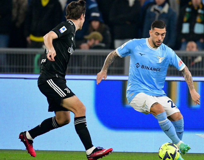 FtOBqlbXsAUlCKX?format=jpg&name=small