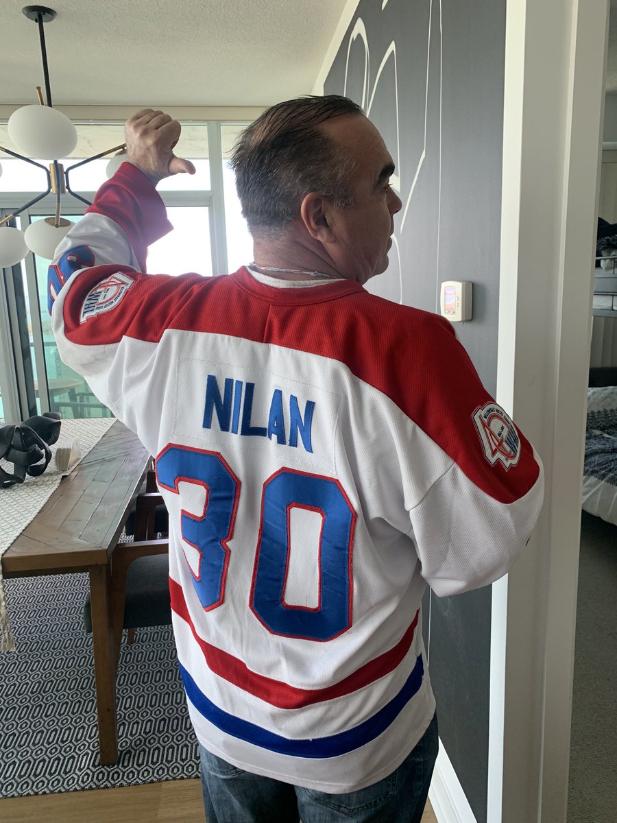 Ray Este tweet media