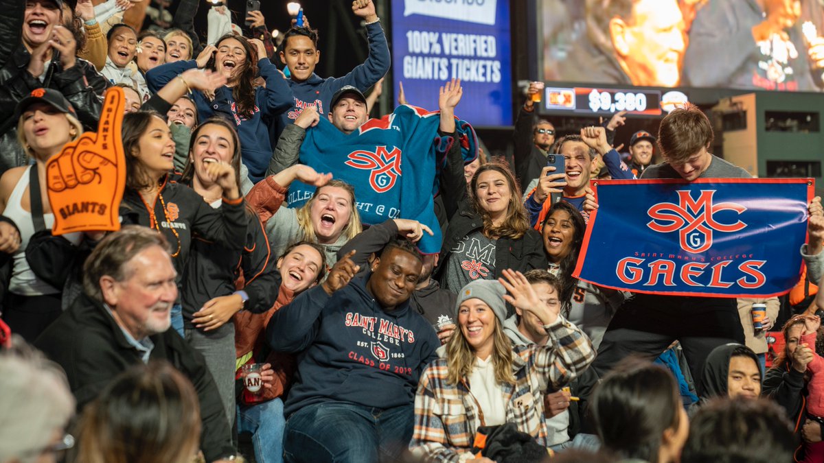GaelAlumni's tweet photo. SMC Night at the Giants is coming up quick! 

Order your tickets and reserve your cobranded hat 🧢 before they sell out! https://t.co/kONRk79Ffw

Wednesday April 26 
5p no-host pregame party at The Local Tap
6:45p Giants vs. Cardinals first pitch https://t.co/wajFYIjain
