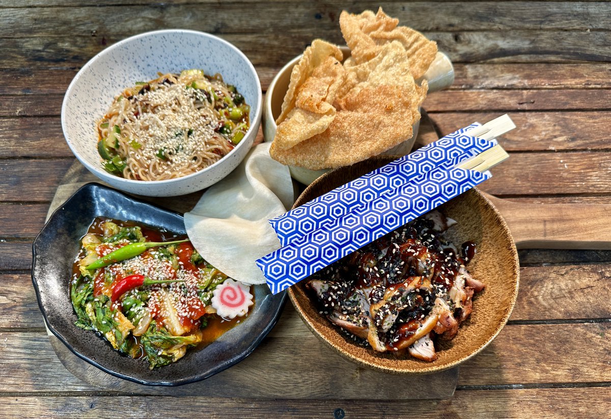 chrisburtchef's tweet image. fab &amp;amp; full @MomoNoKiRamen night @ThePeachTree1 - every saturday... @setonaikai_uk @NethertonNews @mskingredients @MrNickKnowles @mrwolfspices @TheSavvyChef1 @HavanaRepublic1 @EuropeDps @langfordbatedps @zsefos @bethheathshrops @RisdonandRisdon @LtdRowlands @flowerandwhite