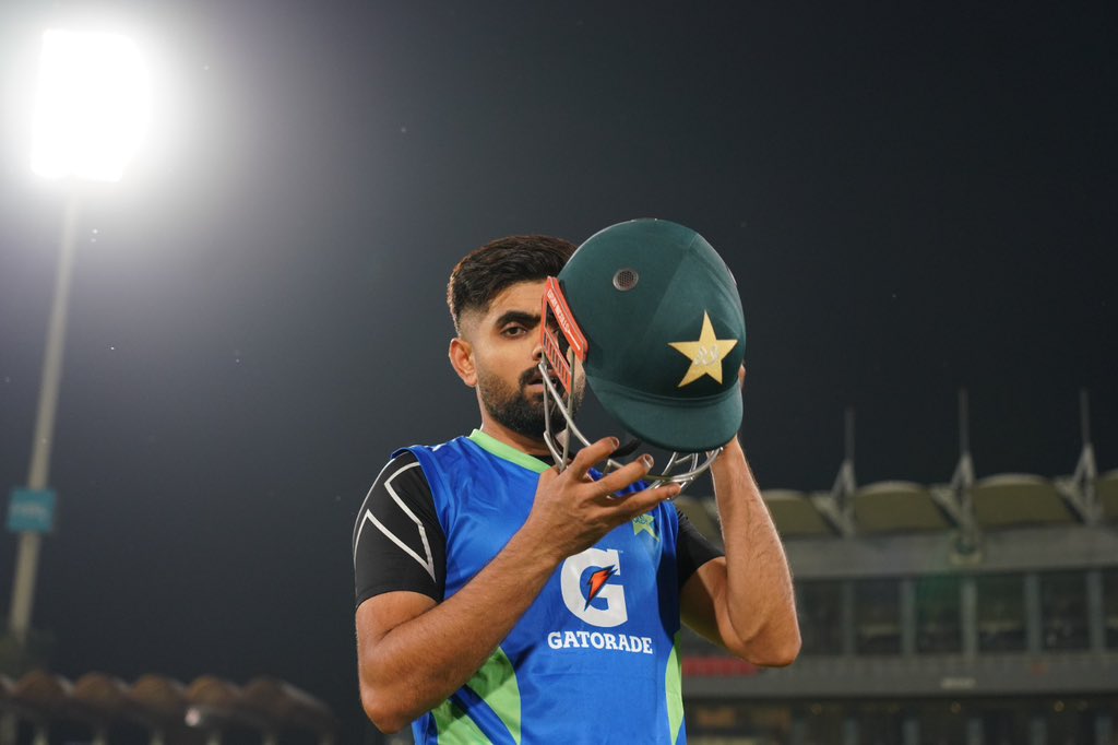 babarazam258's tweet photo. Back at it 🇵🇰 https://t.co/ip1JEiUHZC