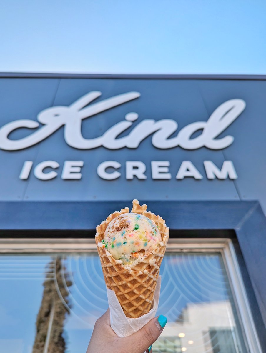 Linda Hoang Cẩm Tú (She/Her) 💛 tweet media