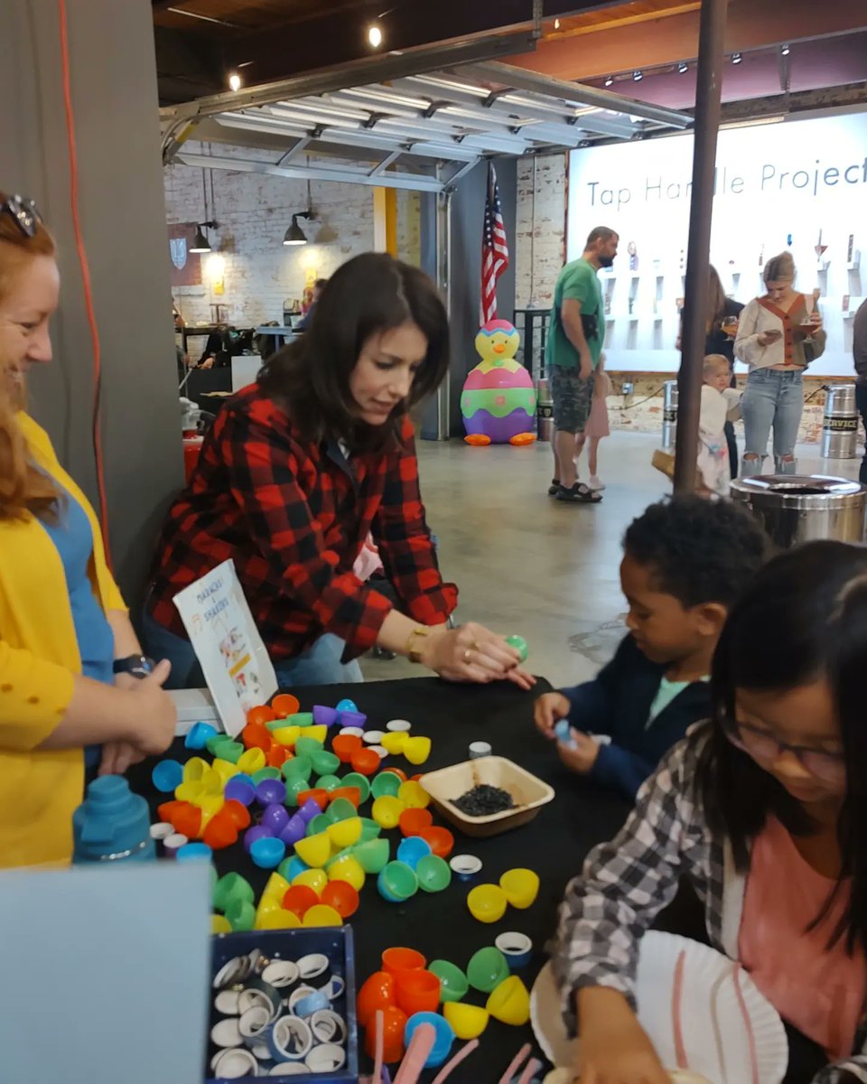 loopitupsav's tweet image. We had an absolutely AMAZING time today at the Easter Egg Hunt and Family Day at @servicebrewing !!! Thank you to our friends Kevin &amp;amp; Meredith for having such an awesome event and supporting Loop It Up!! ❤️🐇🥚🌷🎨 it was great to see everyone!