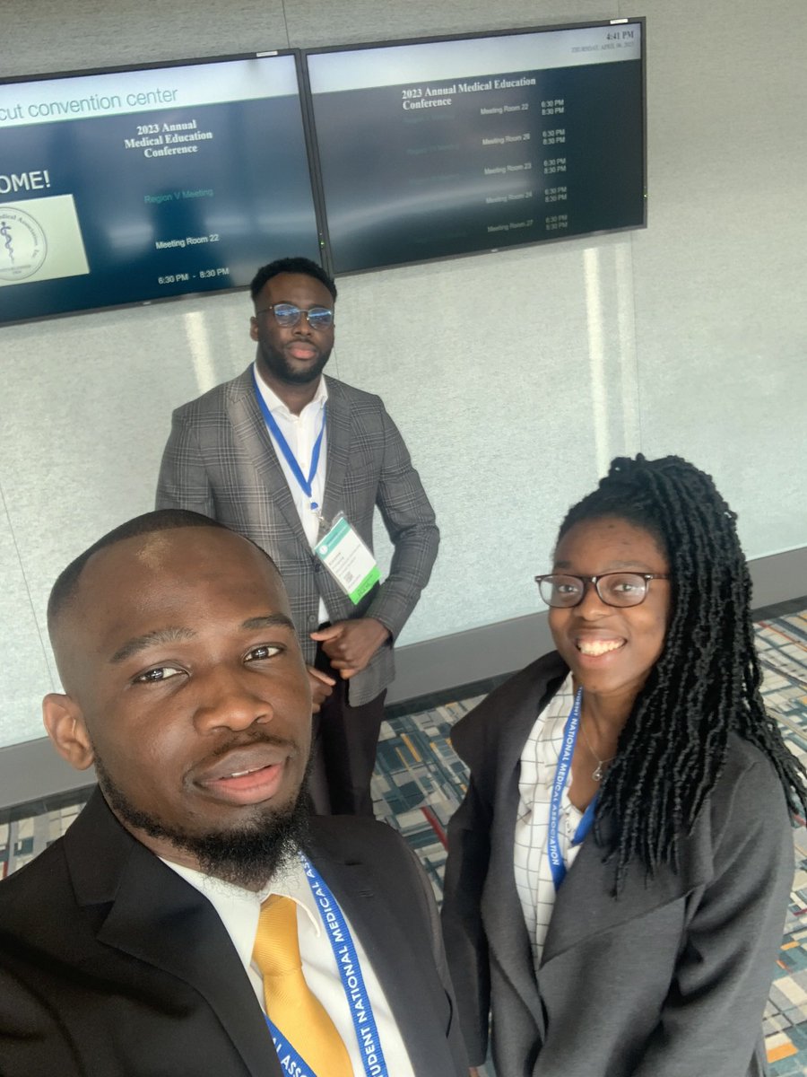 My second #AMEC2023 and it’s both humbling and welcoming to connect with peers and mentors alike. With the shortage of #BIPOC in medicine we must do what we can to bridge the gap. #blackmeninmedicine  #blackwomeninnmedicine #MedTwitter