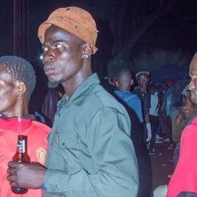 pnicezw's tweet photo. Wohura neshamwari yamadam wonzwa yakuti saka mukadzi wako anohurirei iwe uchinaka kudai😂😂🙌🏽 https://t.co/zCyU9cpUGv