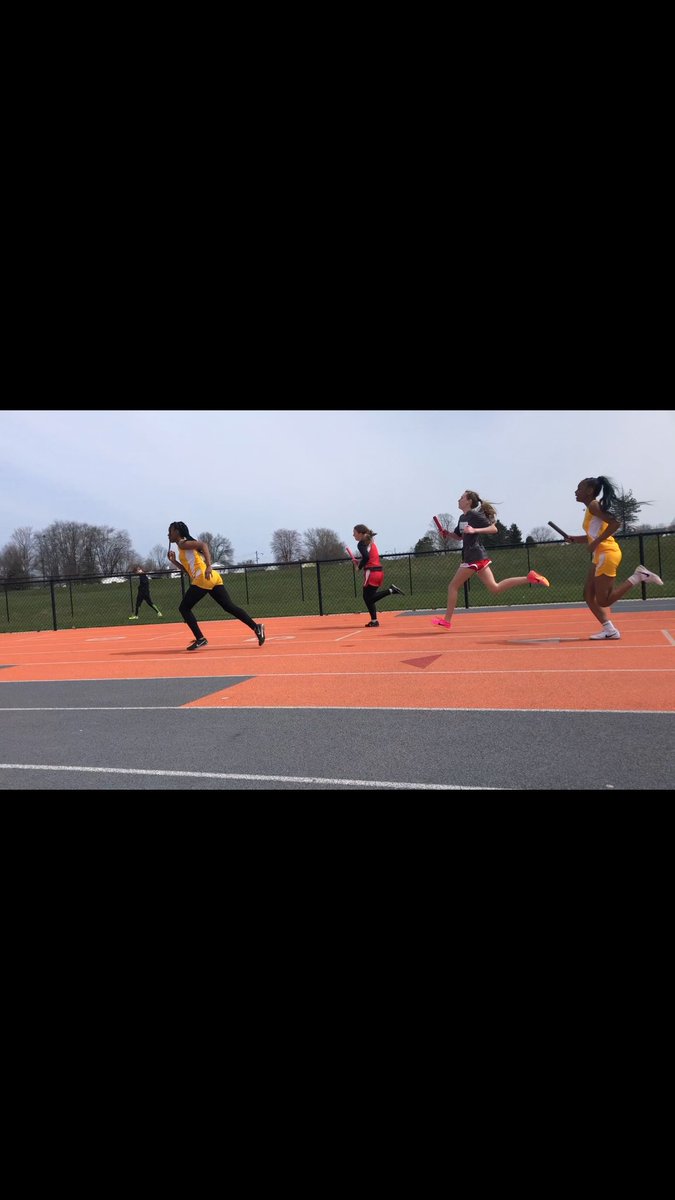 Another big day for the M.J.H.S. Track & Field team at the Massillon Tiger Invitational. Among many great performances was our girls 4x200 which took first place! Solid exchange here from Aaliyah Efford to Sydney Quinn. Nice job ladies! #bringthejuice