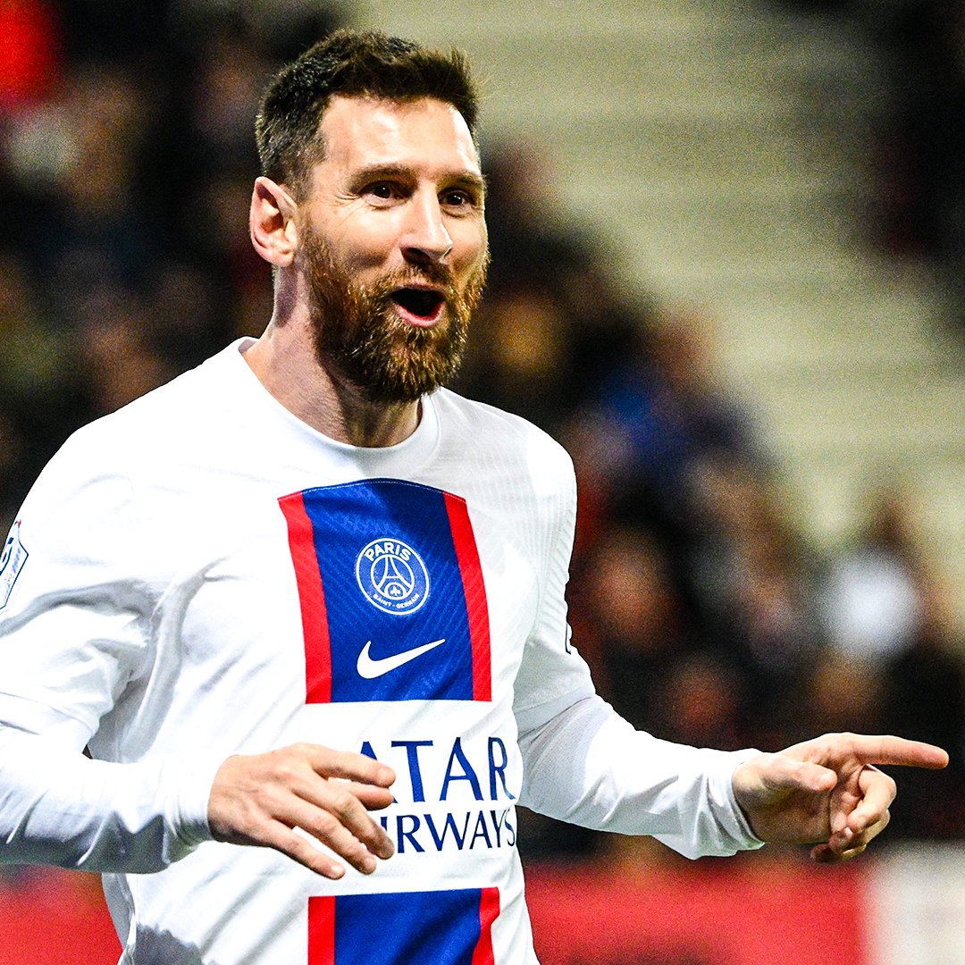 brfootball's tweet photo. Lionel Messi assists Sergio Ramos 🤝

What a time to be alive 🤯 https://t.co/kLEKtEkF92