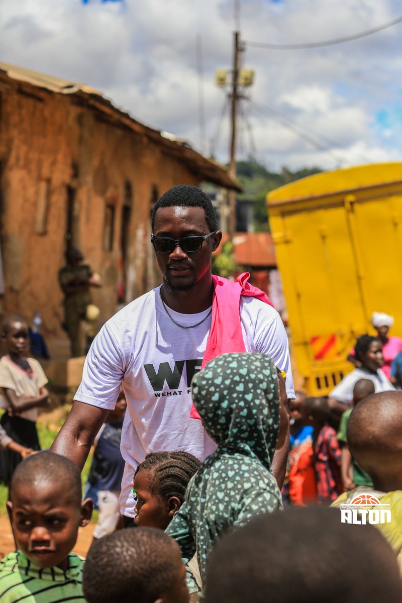 Alt0nBasketball's tweet photo. #TRANSFORMATION ⬆️ || Appreciation Post 😇.
We are extremely grateful for the support from the entire team @WehatFoundation 🤝👏.

#EasterInSlums #SportsForYouthDevelopment https://t.co/b14eTC6bcx