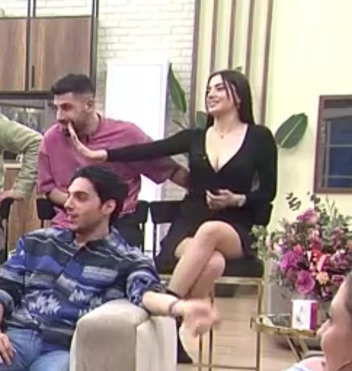 Elifle sedat burda bir  tatlı tatlı atışıyorlar çok tatlılar yaaa <a href="/espiresmi/">espiresmi</a> <a href="/kismetseolurag/">Kısmetse Olur: Aşkın Gücü</a> <a href="/NCannarc/">ElSed tarikatı</a> <a href="/leylisenbiri/">leyli ama lengi olan🐍</a> <a href="/elifnuryeel/">Elif Nur Yel</a>