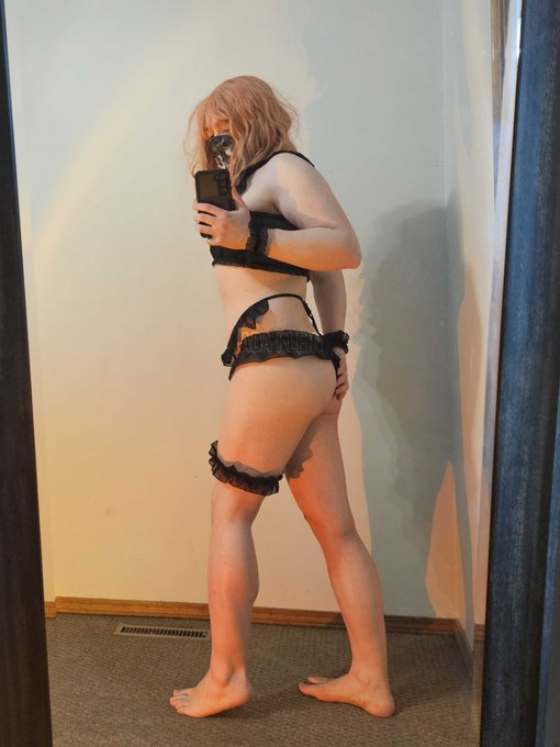 You like my outfit? https://t.co/mZ5fn4Lvfj<a href="/tag/trap"class="tags"><span>#trap</span></a><a href="/tag/sissy"class="tags"><span>#sissy</span></a><a href="/tag/blacked"class="tags"><span>#blacked</span></a><a href="/tag/femboy"class="tags"><span>#femboy</span></a><a href="/tag/bnwo"class="tags"><span>#bnwo</span></a><a href="/tag/whitegen"class="tags"><span>#whitegen</span></a>